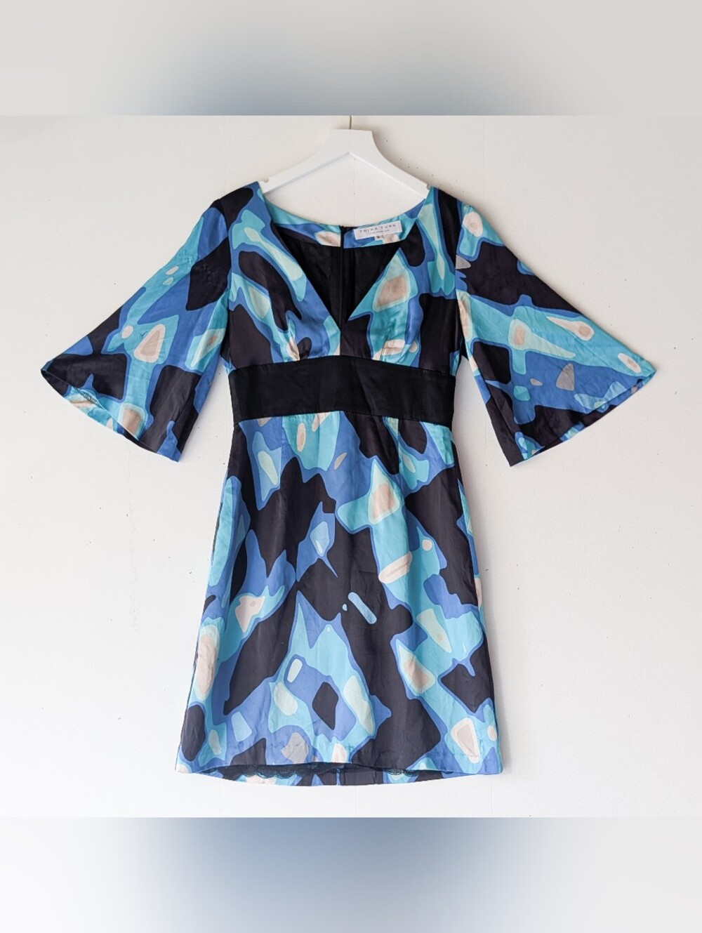 Trina Turk Shift Dress Sz 6 Silk Y2K Geometric Blue Black Midi Kimono Sleeve